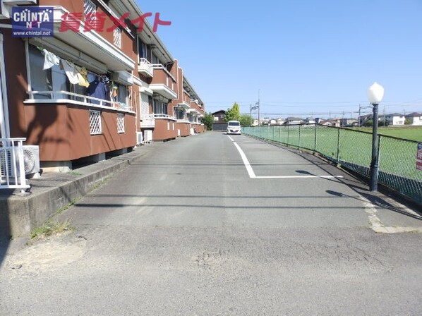 高田本山駅 徒歩2分 1階の物件外観写真